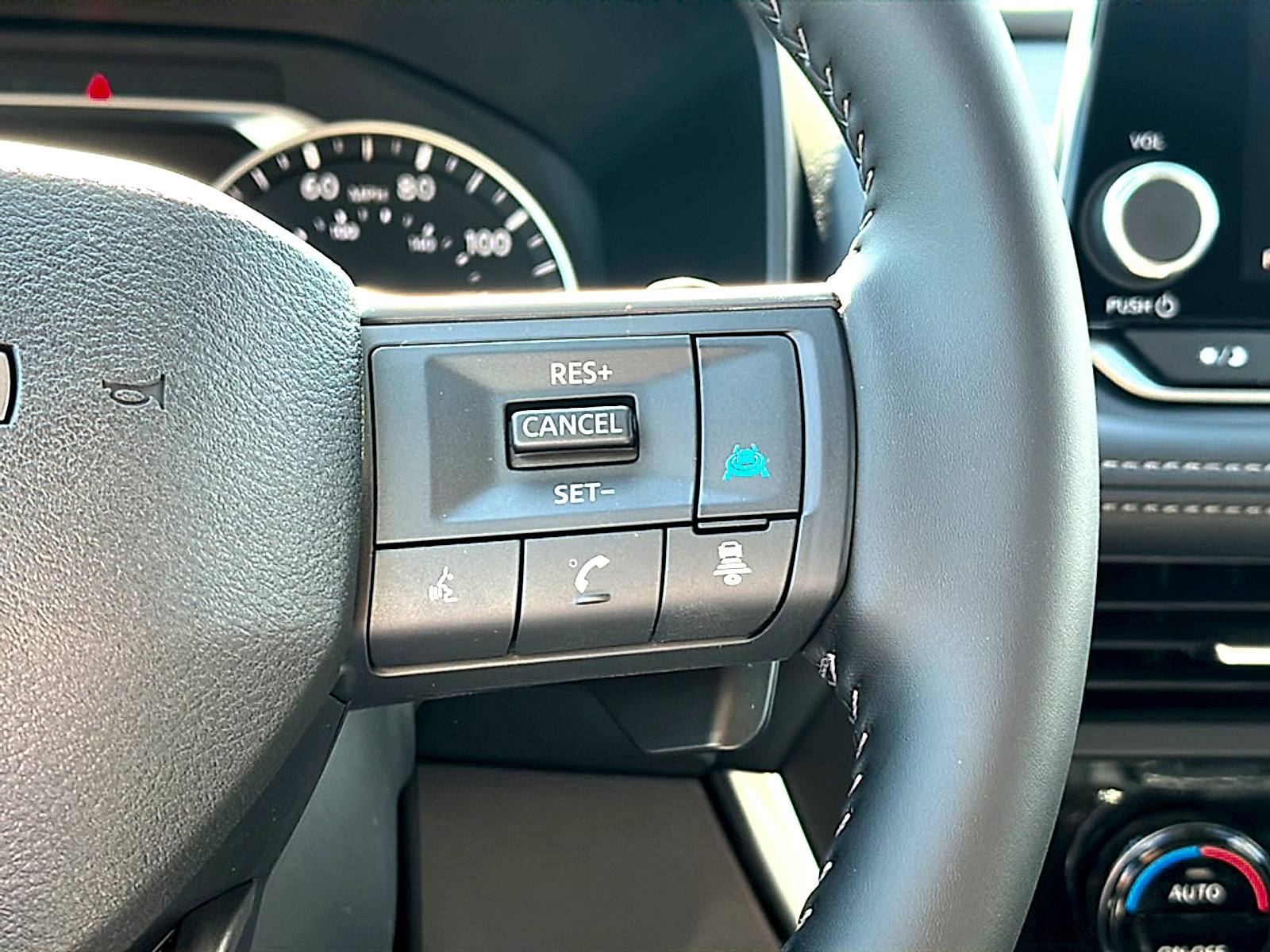 New 2026 Nissan Rogue SV FWD image 18