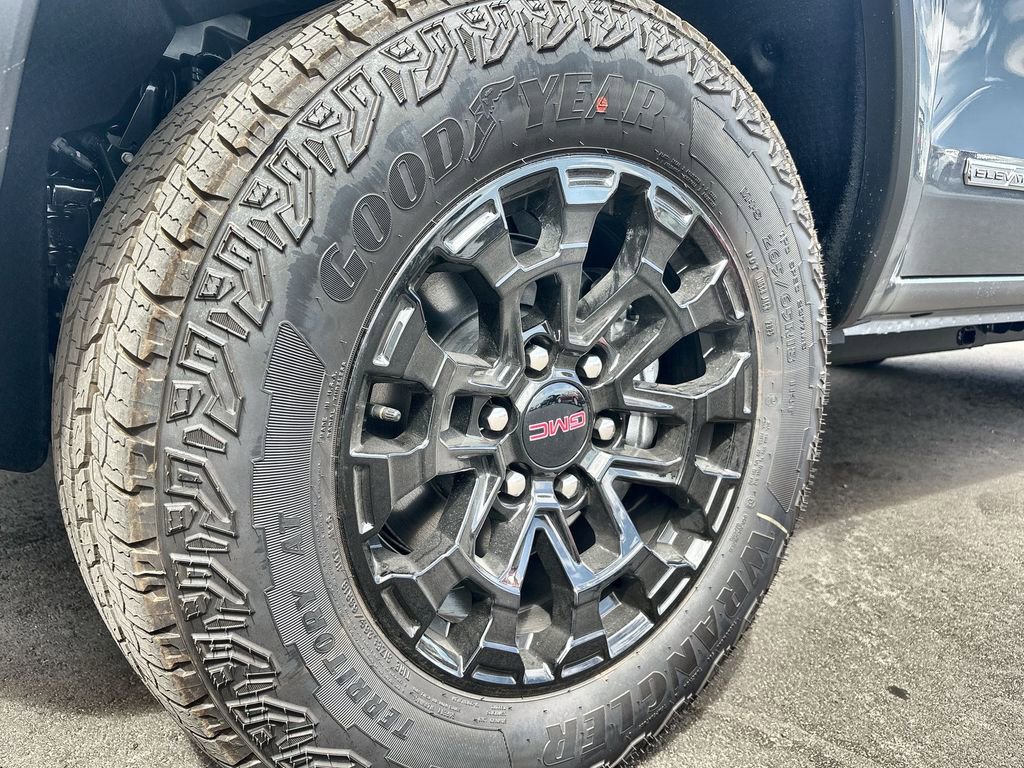 New 2026 GMC Canyon Elevation w/ Convenience Package image 26