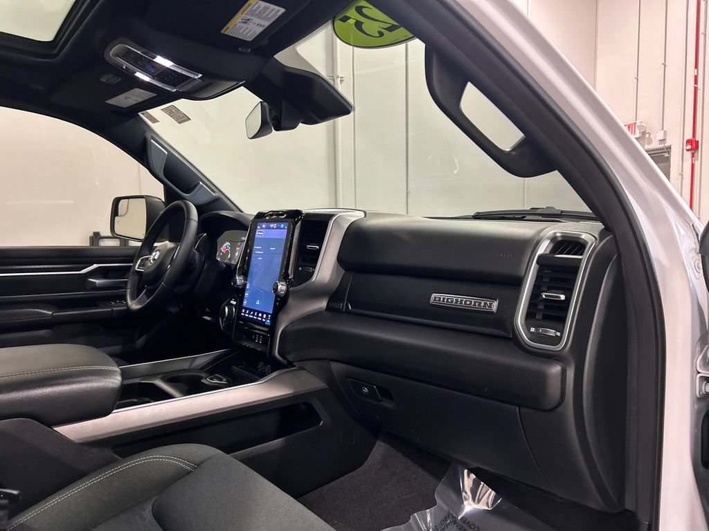 Used 2025 RAM 1500 Big Horn AWD/4WD image 36