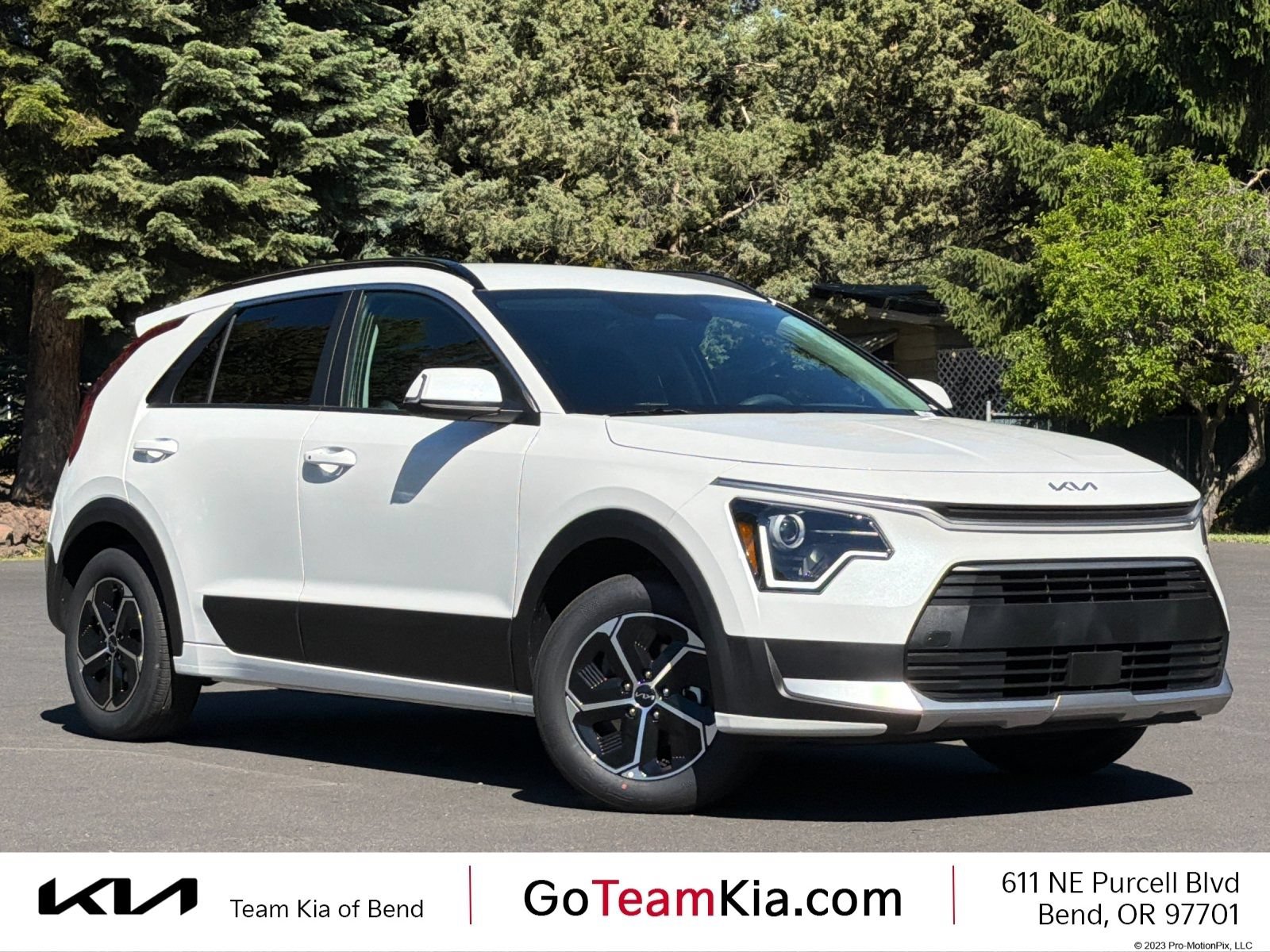 New 2026 Kia Niro EX FWD image 1