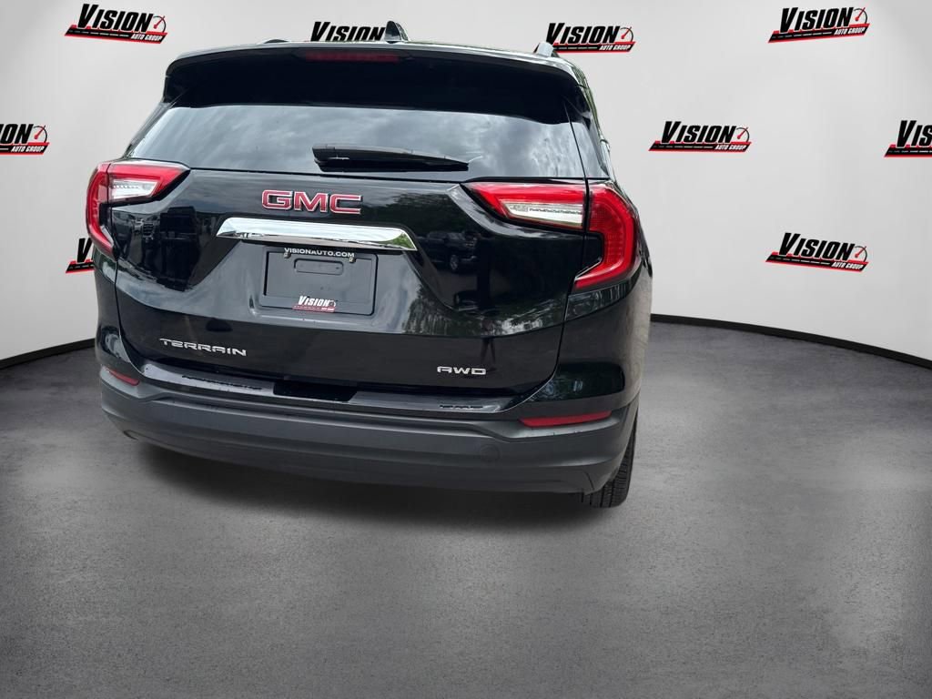Used 2024 GMC Terrain SLE w/ Driver Convenience Package AWD/4WD image 6
