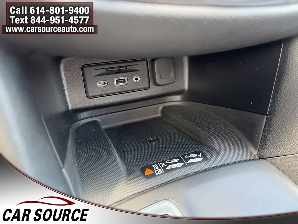 Used 2019 Chevrolet Equinox Premier FWD image 26