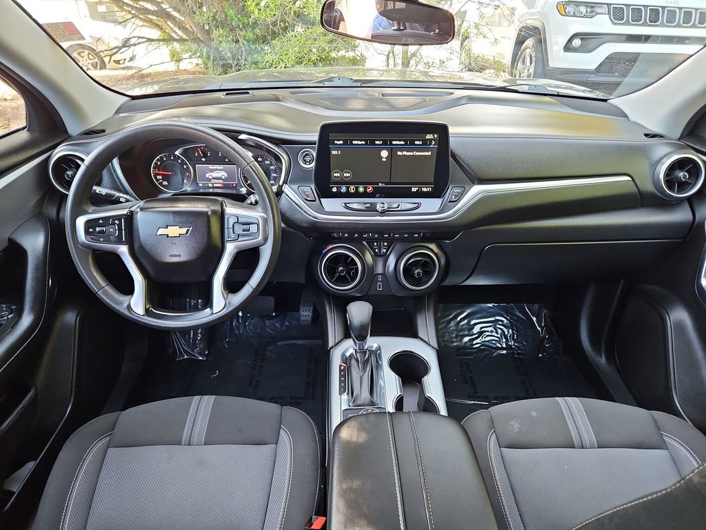 Used 2023 Chevrolet Blazer LT AWD/4WD image 9