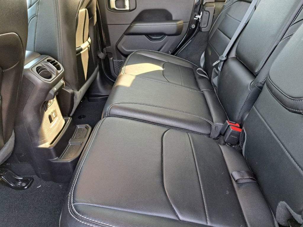 Used 2022 Jeep Wrangler Unlimited Sahara 4xe w/ Cold Weather Group image 23