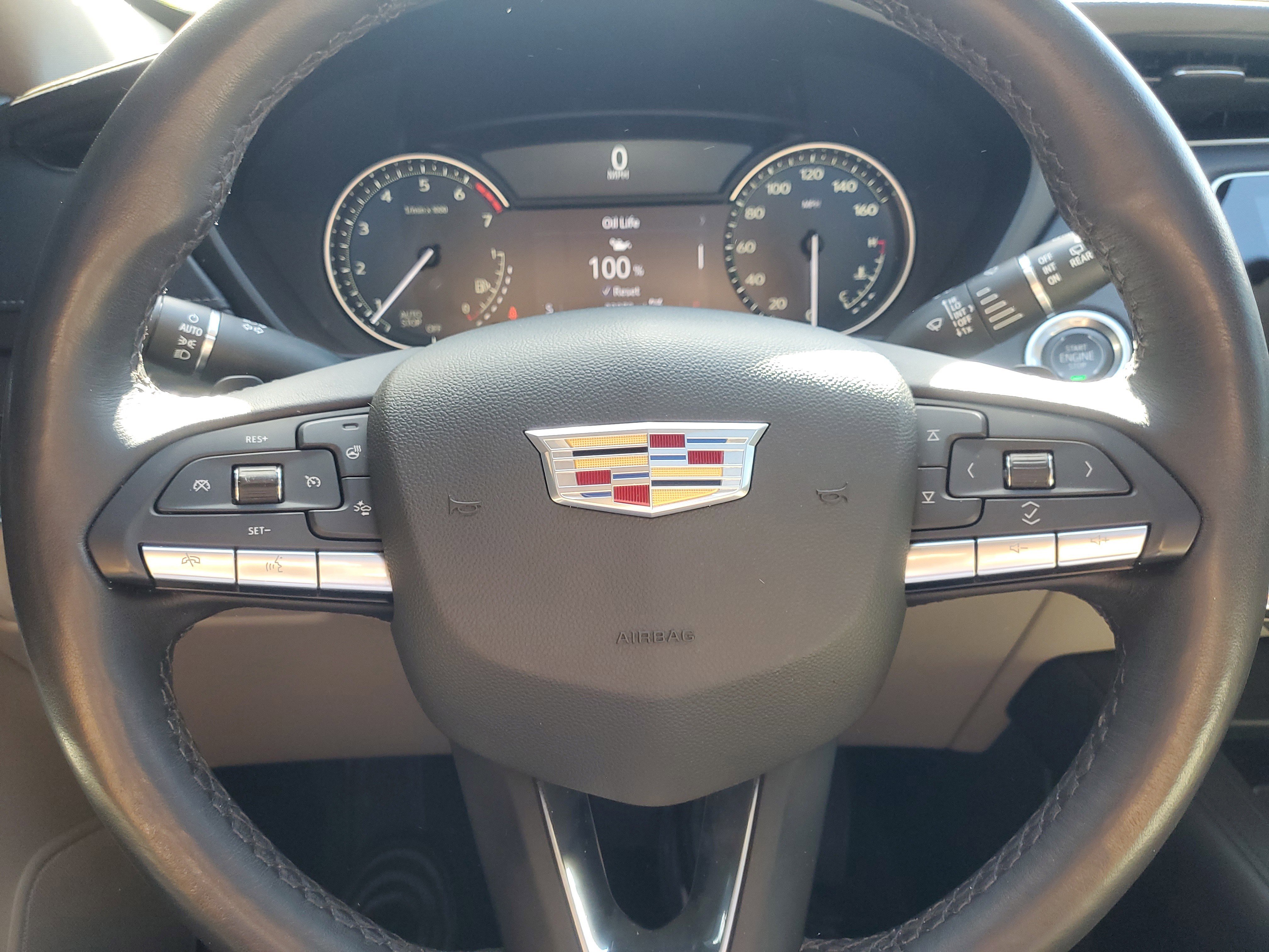 Used 2023 Cadillac XT4 Luxury w/ Cold Weather Package image 21