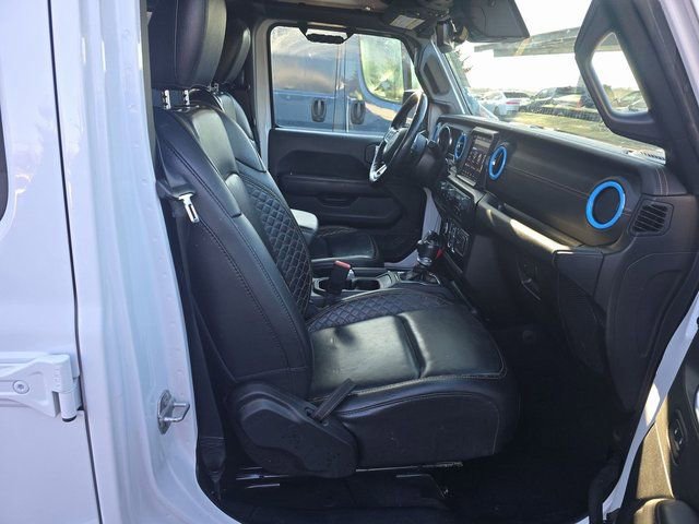 Used 2021 Jeep Wrangler Unlimited Sahara image 5