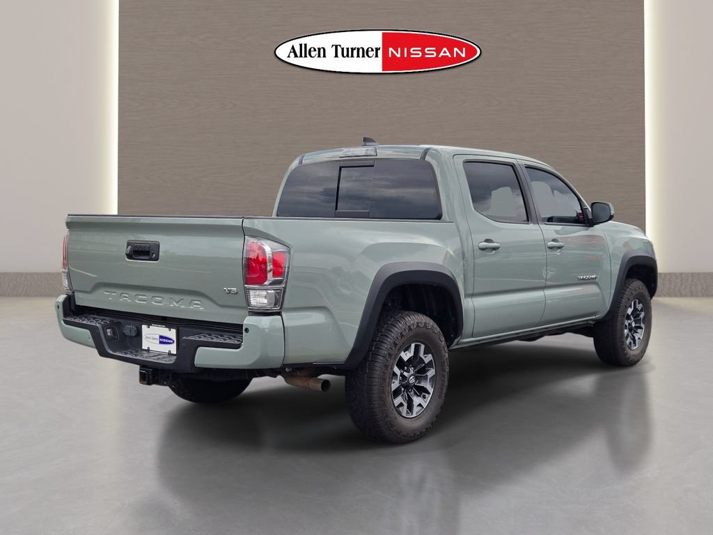 Used 2022 Toyota Tacoma TRD Off-Road w/ Technology Package AWD/4WD image 7