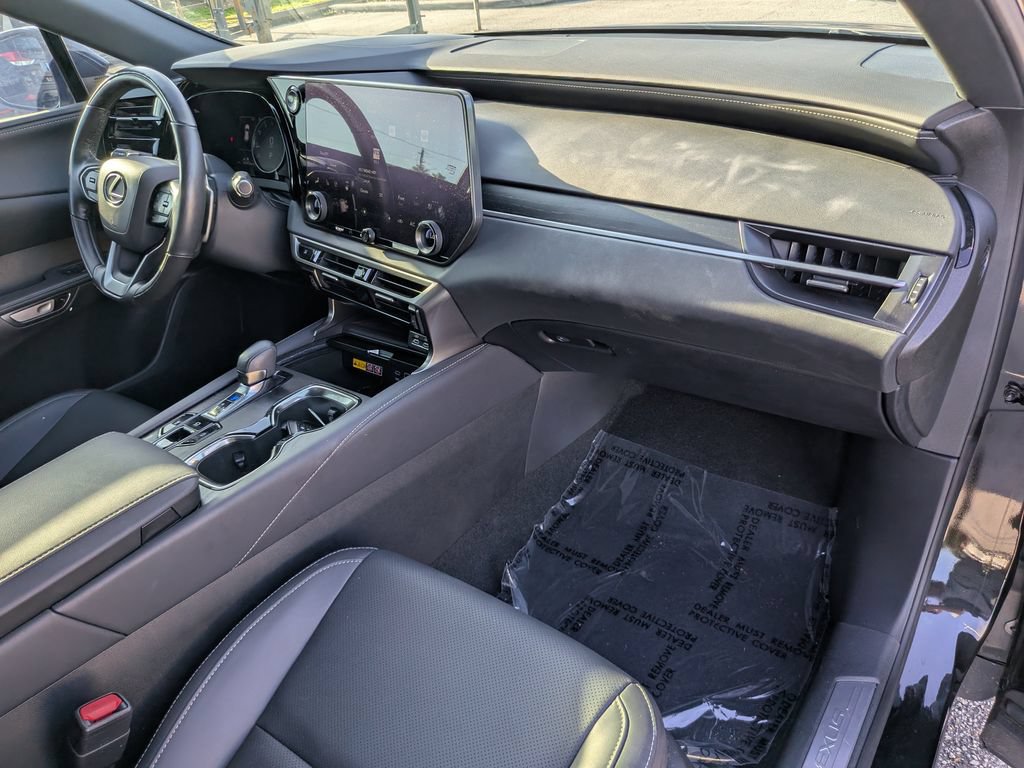 Used 2024 Lexus RX 350 Premium w/ Convenience Package FWD image 9