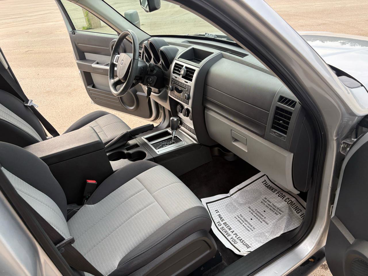 Used 2008 Dodge Nitro SLT w/ Convenience Group RWD image 23