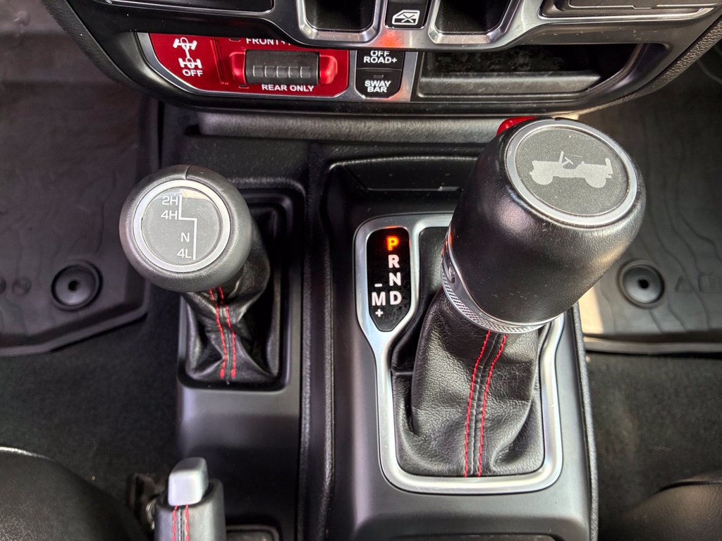 Used 2022 Jeep Wrangler Unlimited Rubicon AWD/4WD image 39