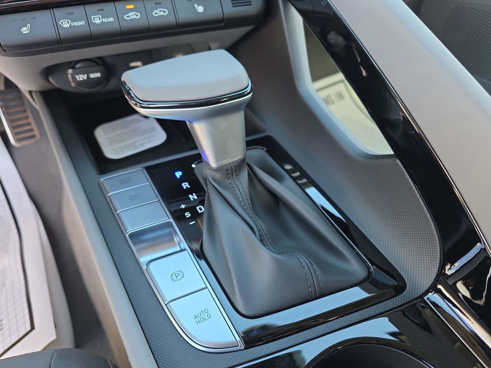 New 2026 Hyundai Elantra SEL Sport image 23