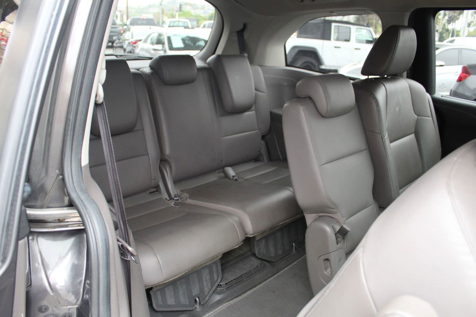 Used 2015 Honda Odyssey EX-L image 12