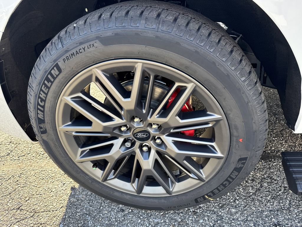 New 2025 Ford Expedition Max Platinum w/ Stealth Performance Package image 11
