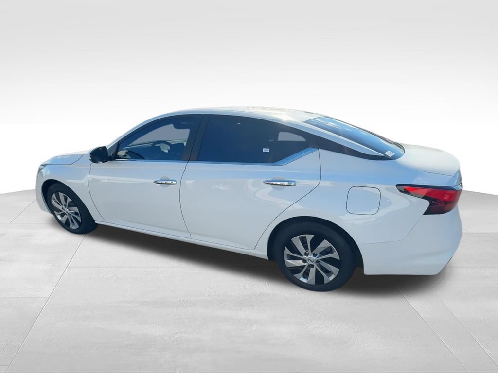 Used 2020 Nissan Altima 2.5 S FWD image 6