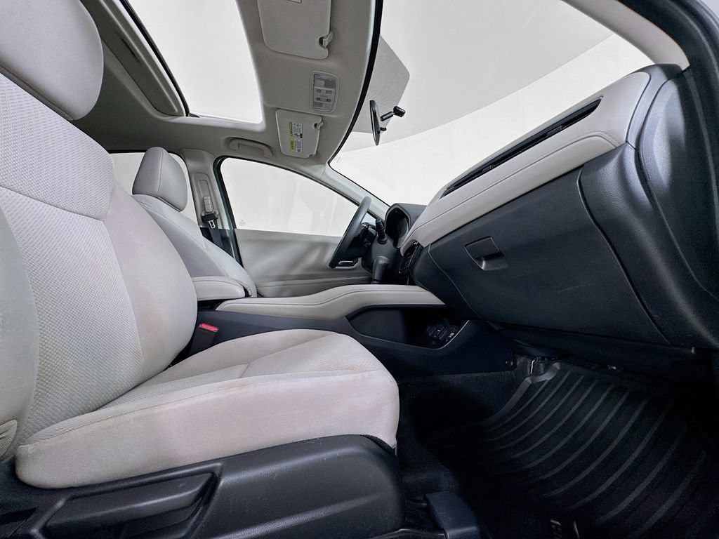 Used 2016 Honda HR-V EX image 34