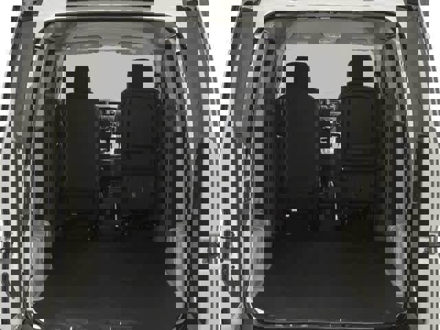 Used 2017 Nissan NV200 S image 13