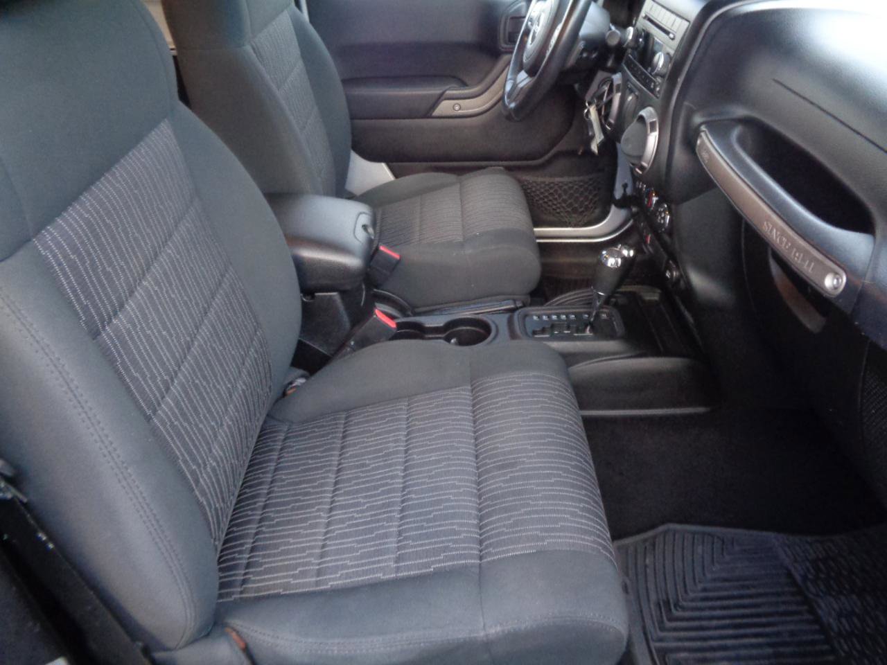 Used 2011 Jeep Wrangler Sport AWD/4WD image 28