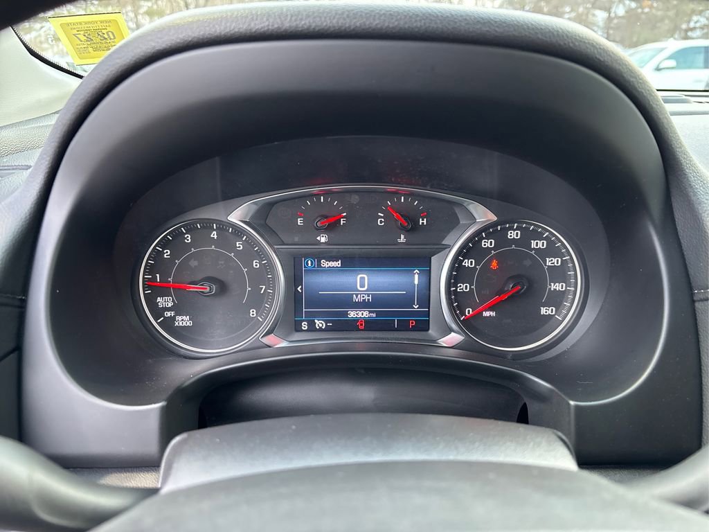 Used 2024 GMC Terrain SLE image 21