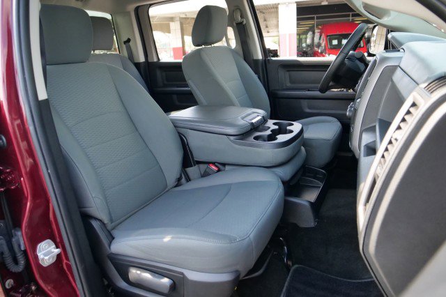 Used 2017 RAM 2500 Tradesman w/ Chrome Appearance Group AWD/4WD image 26