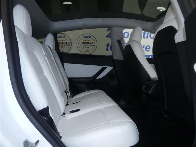 Used 2021 Tesla Model Y Long Range image 21