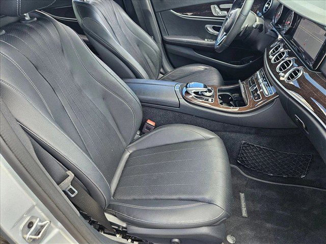 Used 2019 Mercedes-Benz E 300 image 20