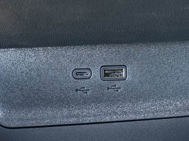 New 2026 Chevrolet Equinox RS w/ Convenience Package III FWD image 20