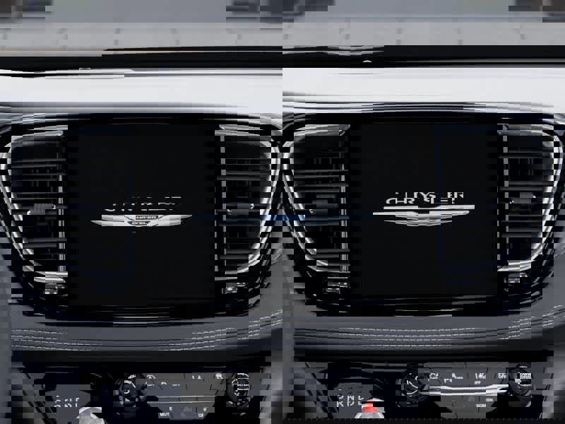 Used 2026 Chrysler Pacifica Limited w/ S Appearance Package image 18