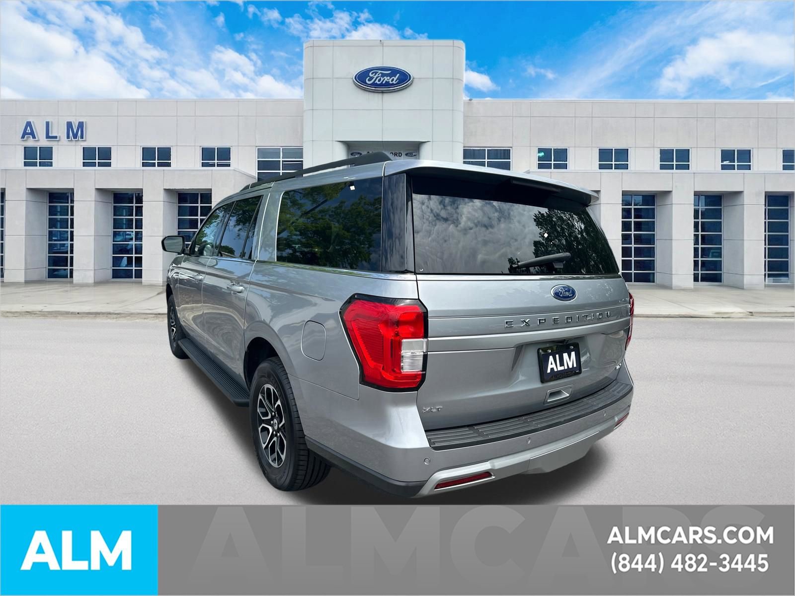 Certified 2024 Ford Expedition Max XLT RWD image 8