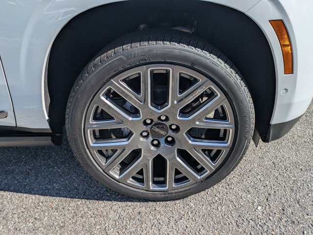 New 2027 GMC Yukon Denali Ultimate AWD/4WD image 12