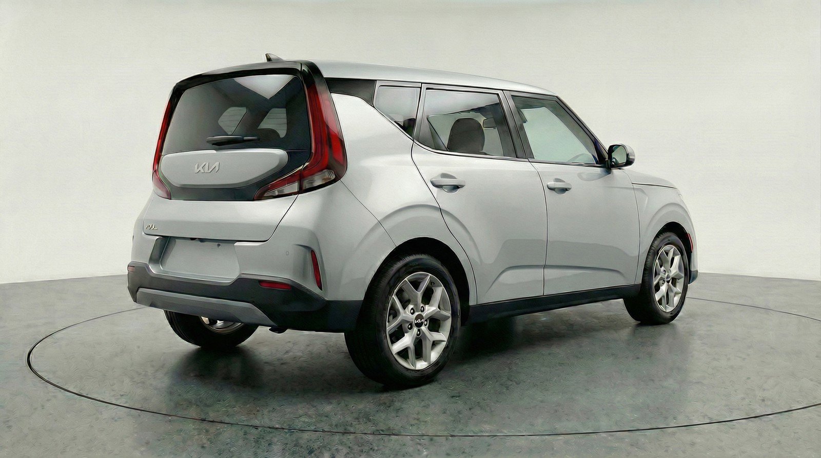 Used 2025 Kia Soul LX w/ LX Technology Package image 9