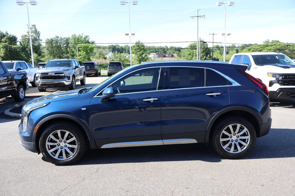 Used 2019 Cadillac XT4 Premium Luxury w/ Cold Weather Package AWD/4WD image 28