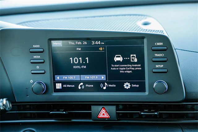 Certified 2025 Hyundai Elantra Sport image 14