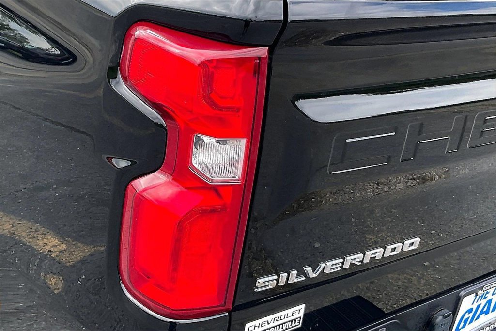 Used 2024 Chevrolet Silverado 1500 RST w/ Max Trailering Package AWD/4WD image 27