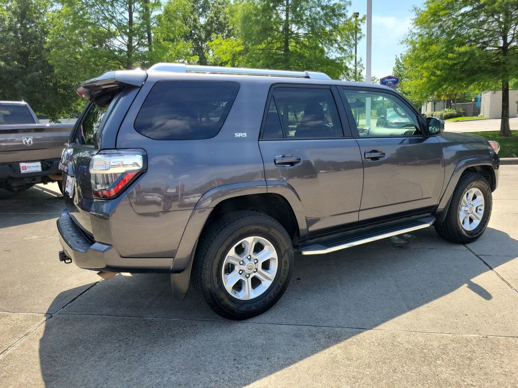 Used 2018 Toyota 4Runner SR5 RWD image 7