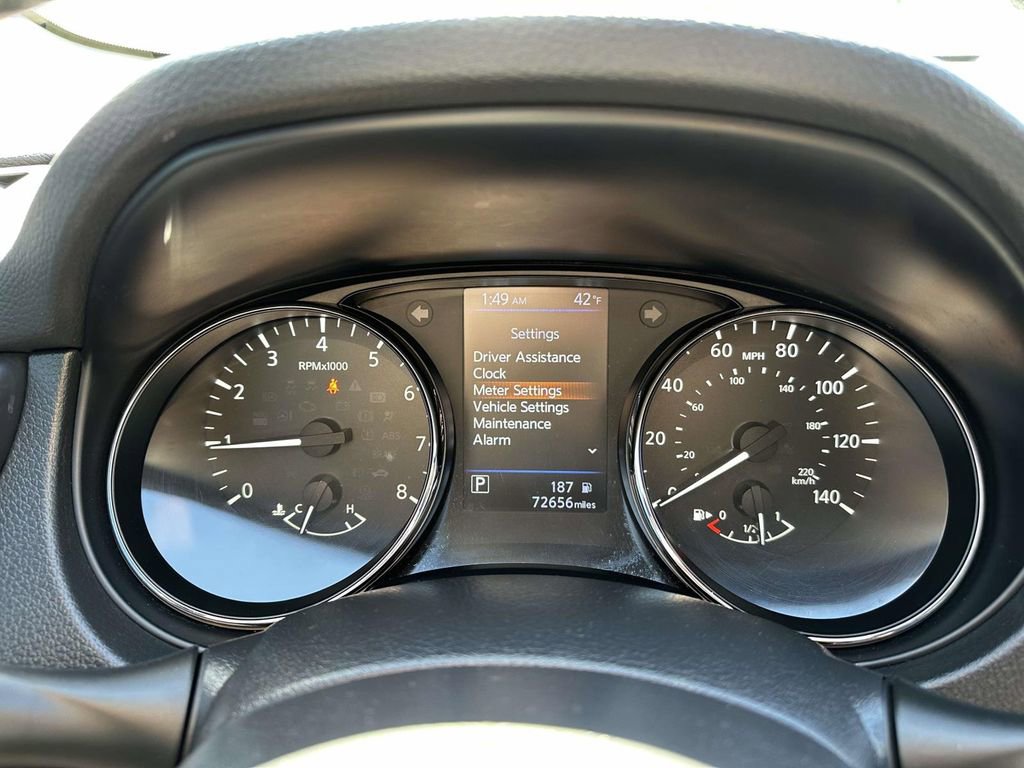 Used 2021 Nissan Rogue Sport SV image 14