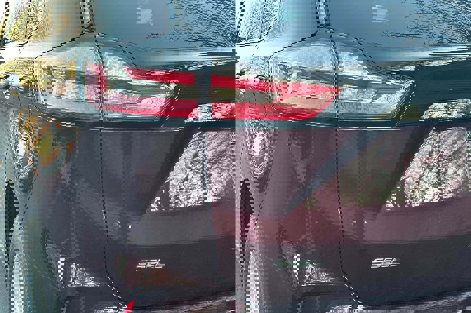 Certified 2022 Ford Edge SEL w/ Convenience Package image 10