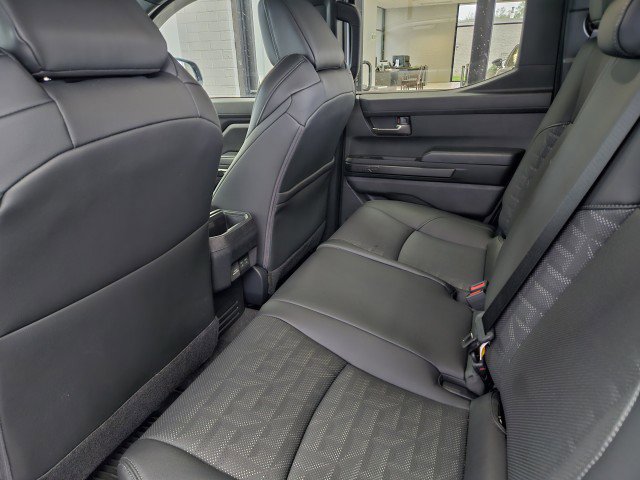 Used 2025 Toyota Tacoma TRD Sport w/ TRD Sport Premium Package AWD/4WD image 9