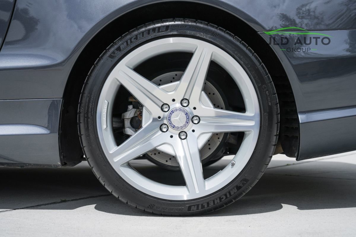 Used 2012 Mercedes-Benz SL 550 image 41