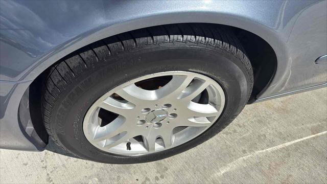 Used 2005 Mercedes-Benz E 320 Sedan image 8