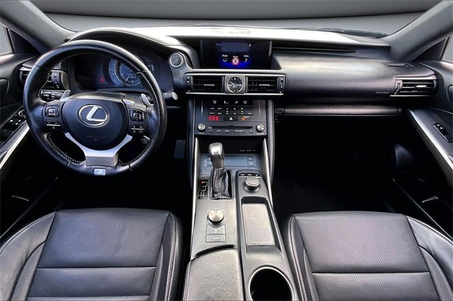 Used 2020 Lexus IS 300 F Sport image 7