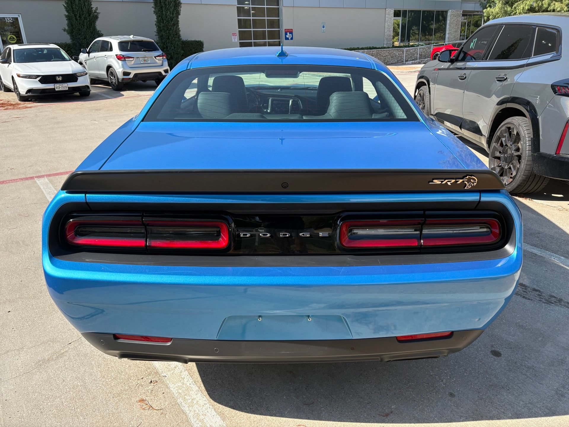 Used 2019 Dodge Challenger SRT Hellcat w/ Laguna Leather Package RWD image 5