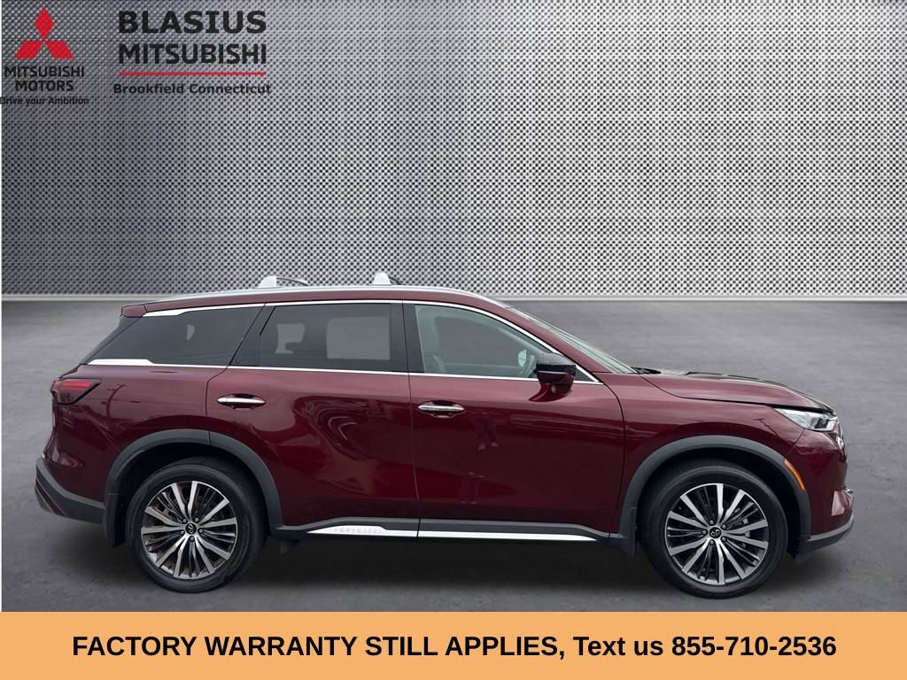 Used 2023 INFINITI QX60 Sensory w/ Cargo Package AWD/4WD image 4