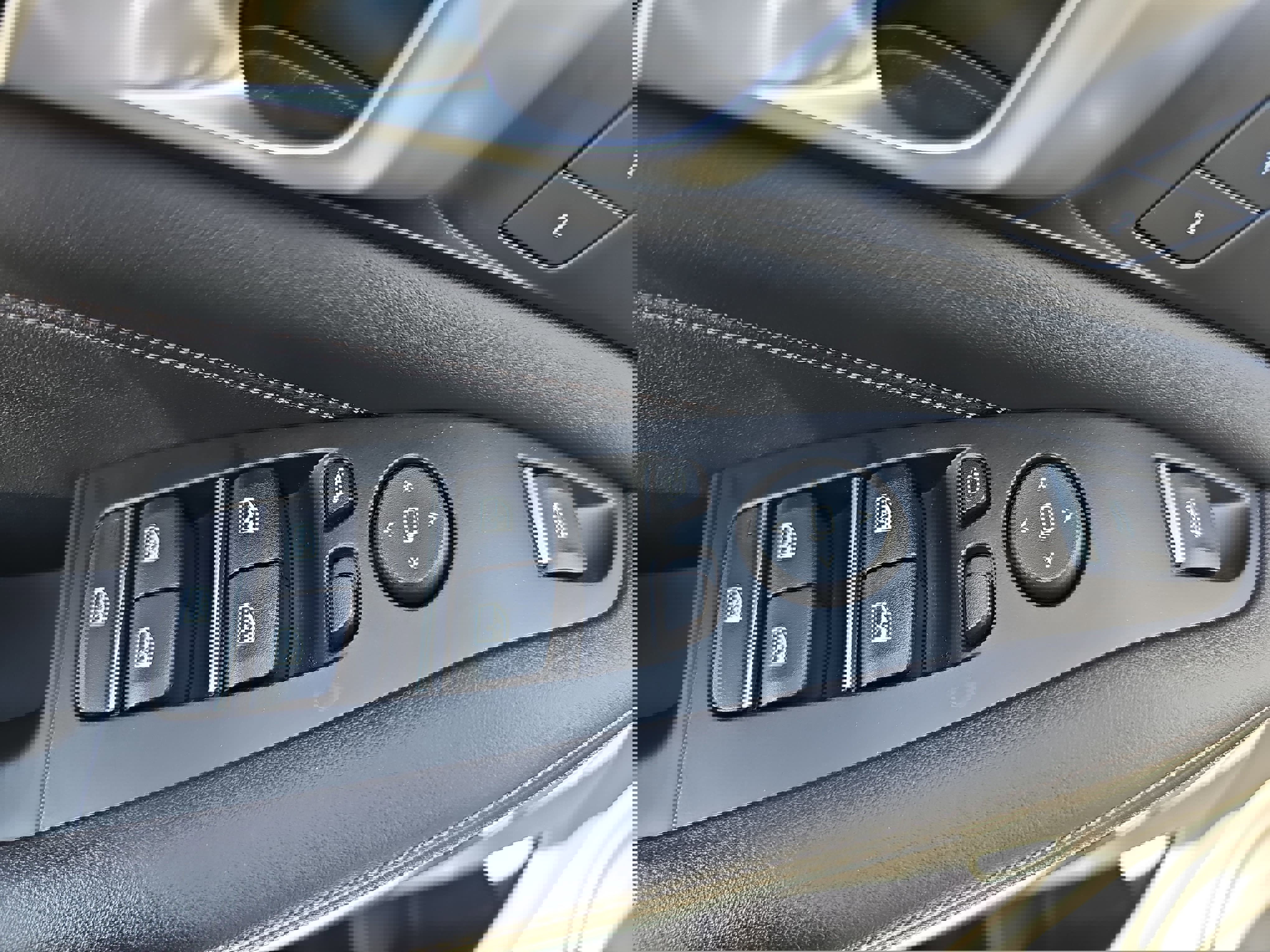 Used 2023 BMW X5 sDrive40i w/ Parking Assistance Package image 29