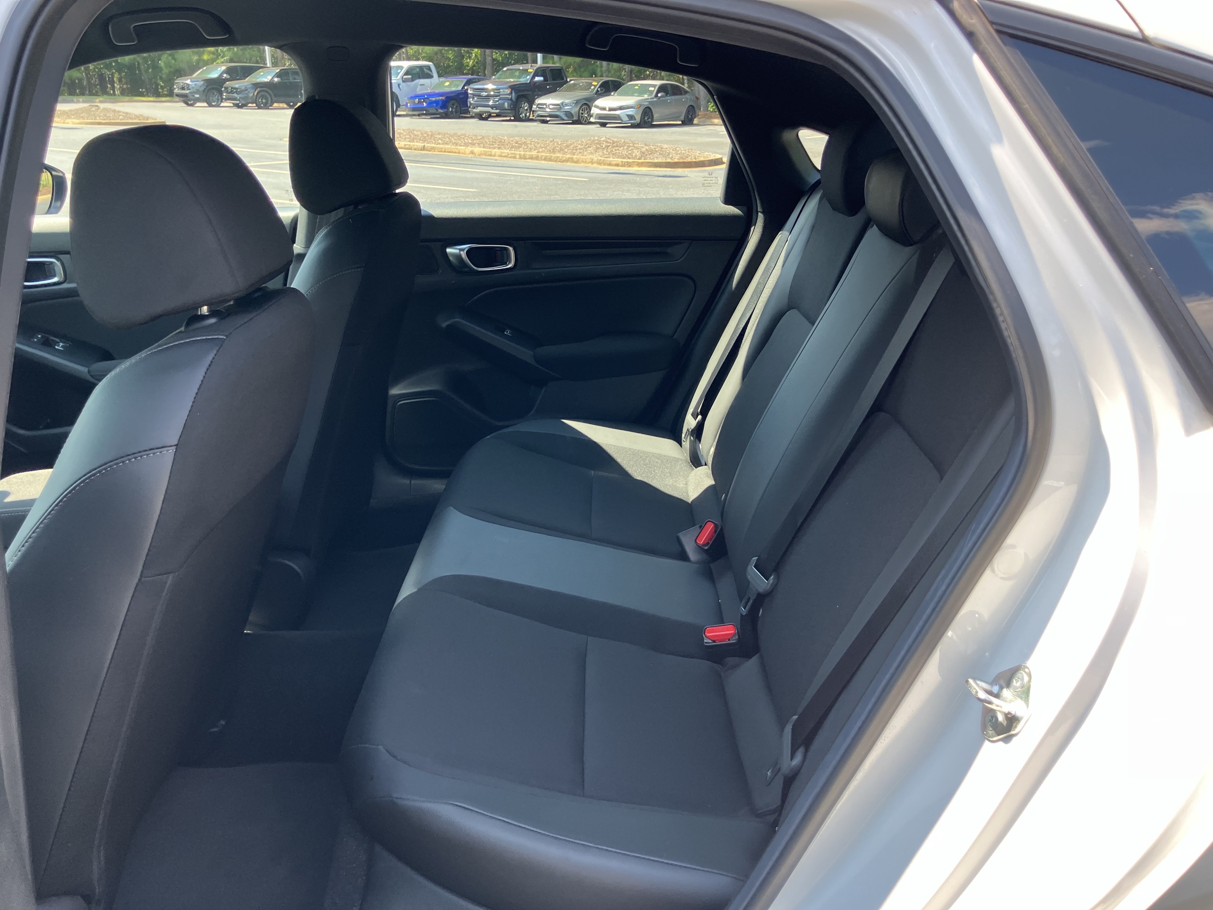 Used 2025 Honda Civic Sport image 31