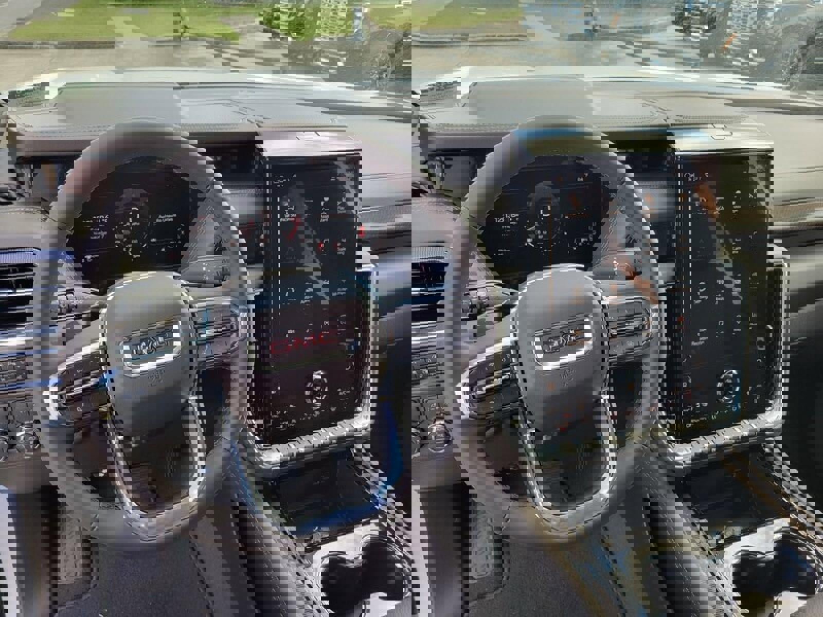 New 2026 GMC Yukon XL Elevation image 16