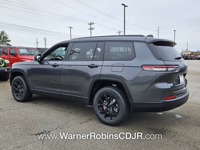 New 2025 Jeep Grand Cherokee L Altitude image 7