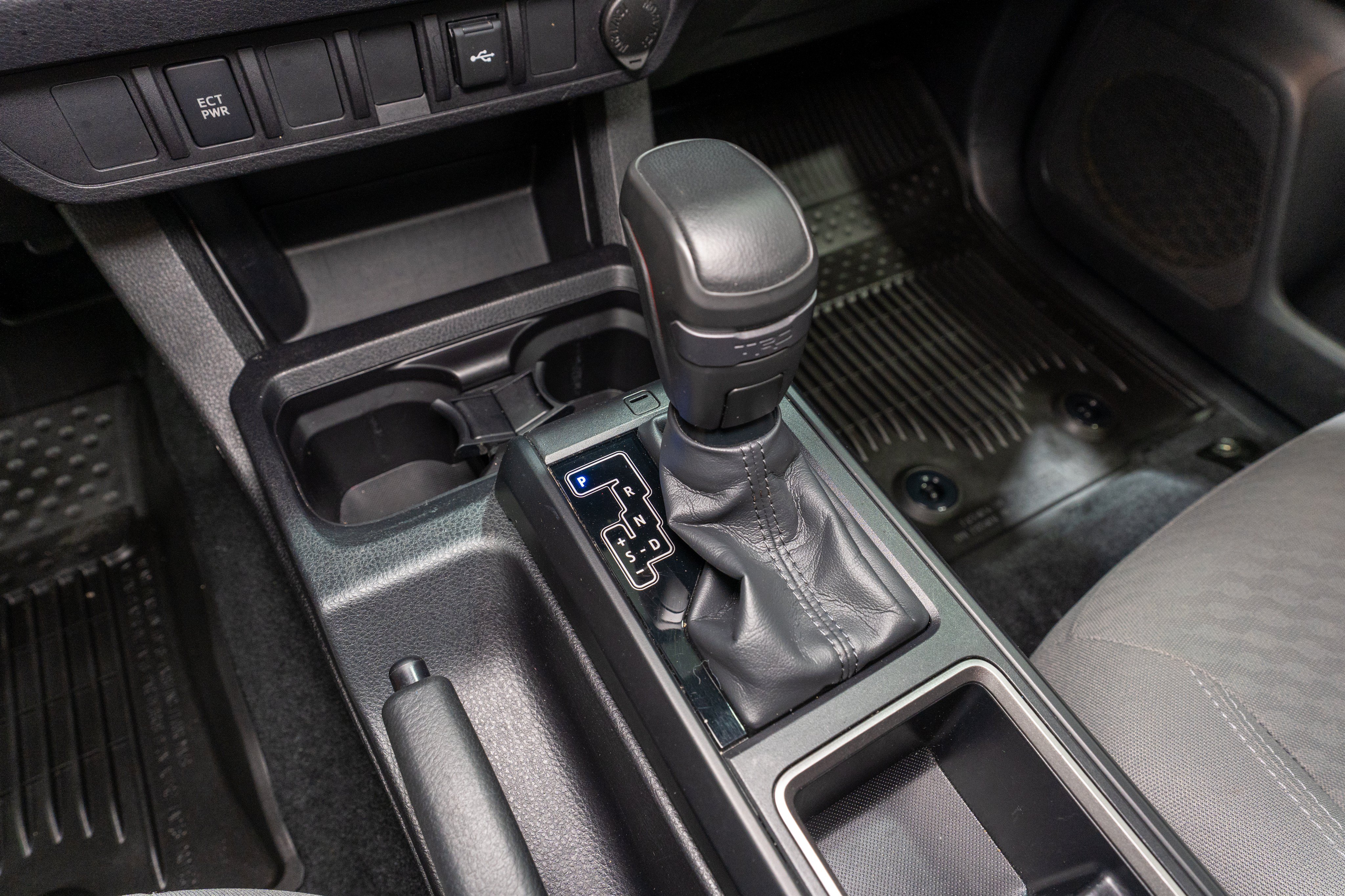 Used 2023 Toyota Tacoma SR AWD/4WD image 24