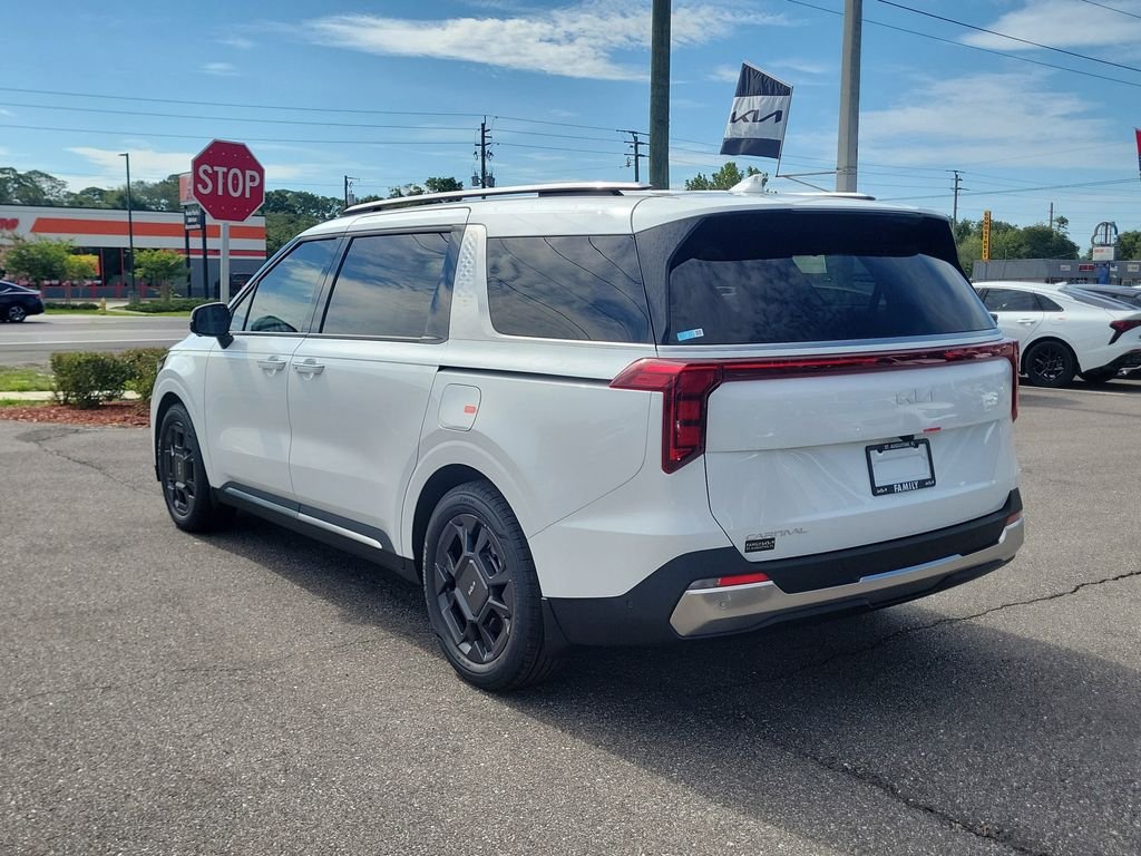 New 2026 Kia Carnival SX FWD image 4