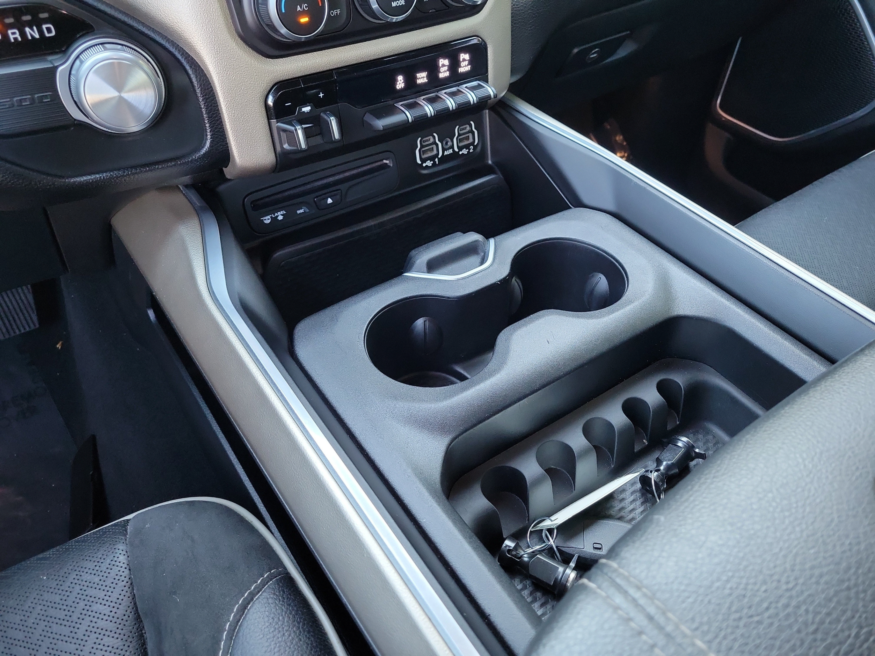Used 2019 RAM 1500 Laramie RWD image 24
