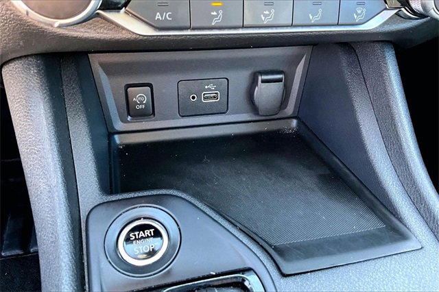 Used 2024 Nissan Sentra S image 19